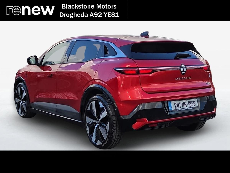 2024 Renault Megane E-Tech - image 3