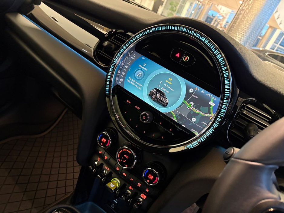 2024 MINI Hatch LEVEL 3 COOPER S=PAN ROOF//LOW MILES//AS NEW=FULL MINI SERVICE HISTORY=TAILORED FINANCE PACKAGES AVAILABLE=TRADE IN’S WELCOME €25,995