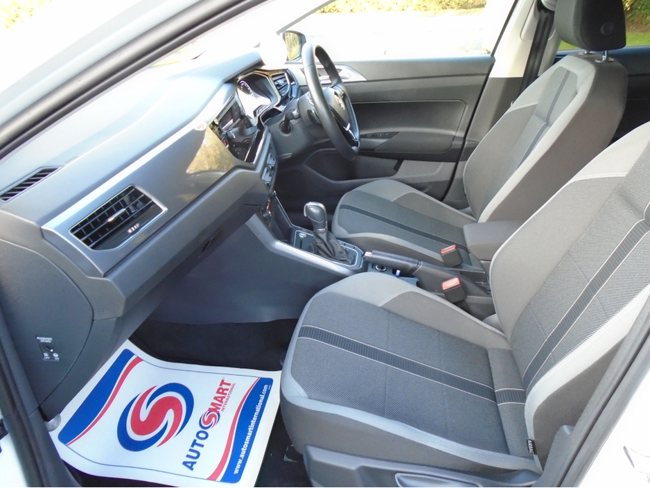 2018 Volkswagen Polo - image 23