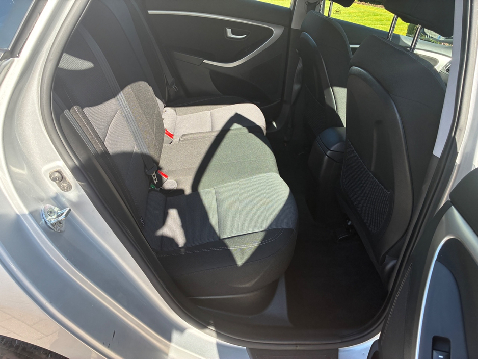 2014 Hyundai i30 - image 8