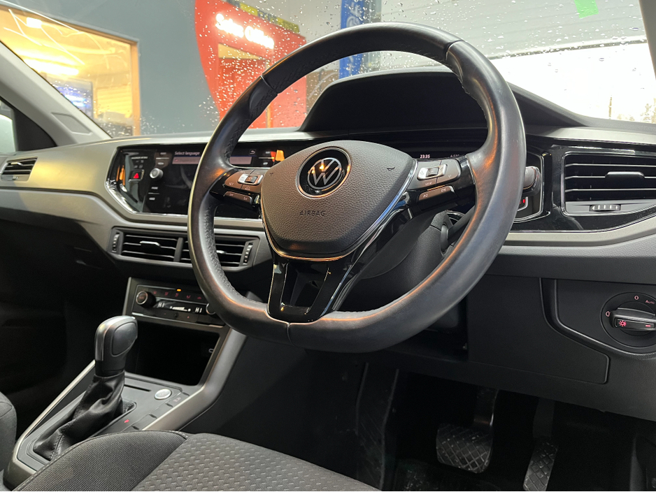 2021 Volkswagen Polo €19950 2021 VOLKSWAGEN POLO TSI CONFORT LINE 1.0 AUTOMATIC / CRUISE CONTROL / REVERSE CAMERA / APPLE CARPLAY AND MORE €19,950
