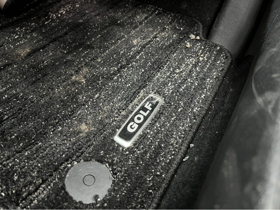 2024 Volkswagen Golf €32950! 2024 VOLKSWAGEN GOLF TDI ED ACTIVE ADVANCED PLATINUM 2.0 AUTOMATIC / CRUISE CONTROL / REVERSE CAMERA / HEATED SEATS / APPLE CARPLAY / AMBIENT LIGHTS / PADDLE SHIFTERS €32,950