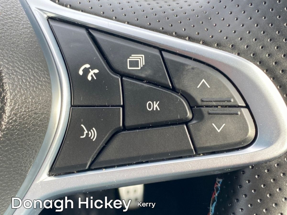 2024 Renault Clio E-TECH Hybrid 140 Auto Esprit Alpine €26,900