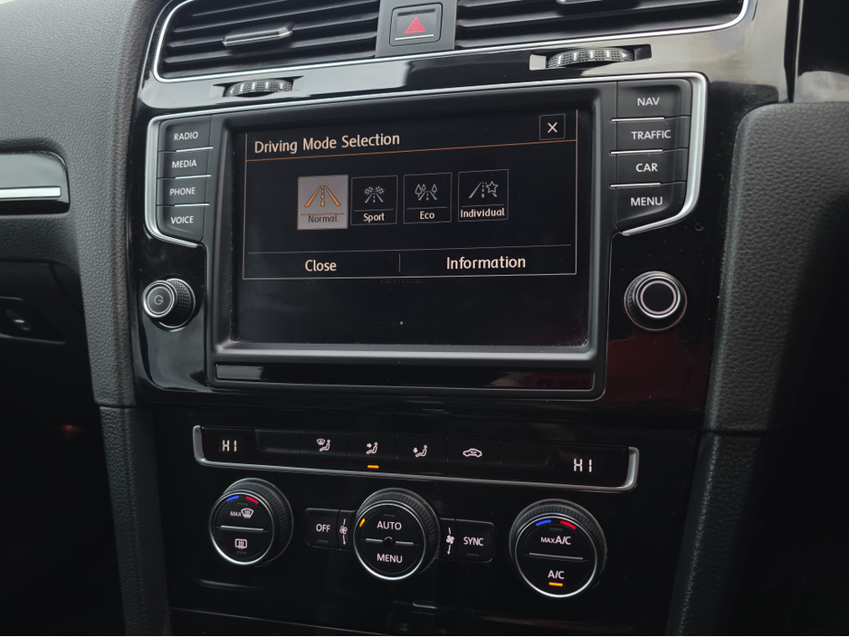 2015 Volkswagen Golf 1.4 HIGHLINE EDITION ALCANTARA SEATS REVERSING CAMERA - SIMI DEALER - LOW ROAD TAX BAND €14,750