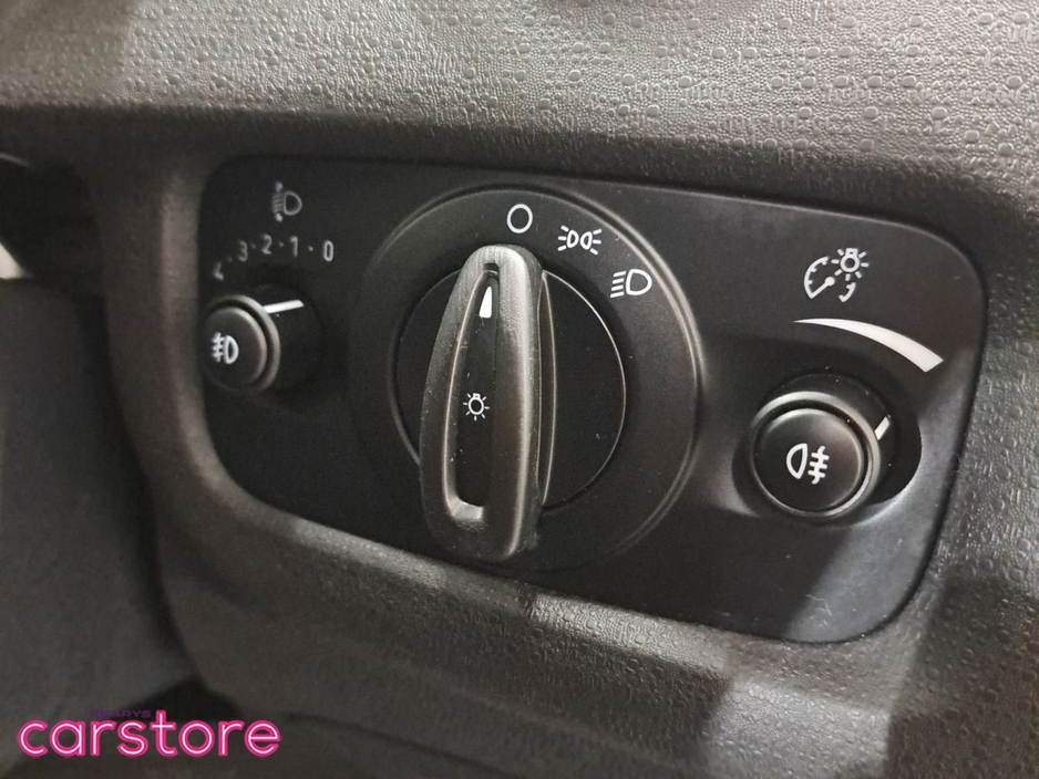 2017 Ford Fiesta 1.25 60PS Zetec €13,380