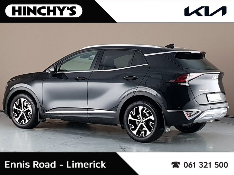 2022 Kia Sportage - image 3