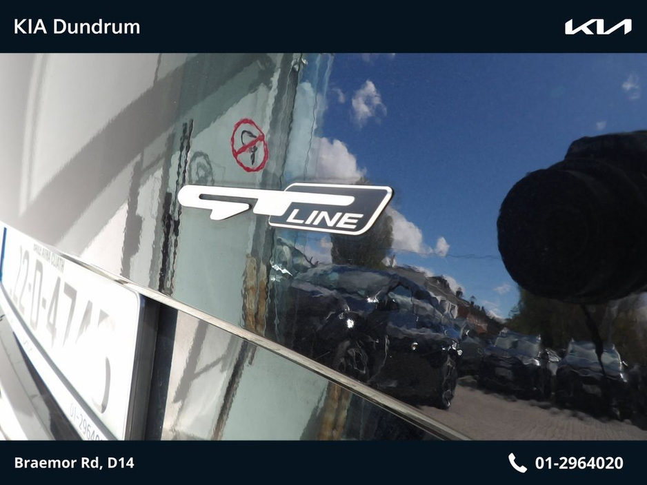 2022 Kia Sportage - image 11