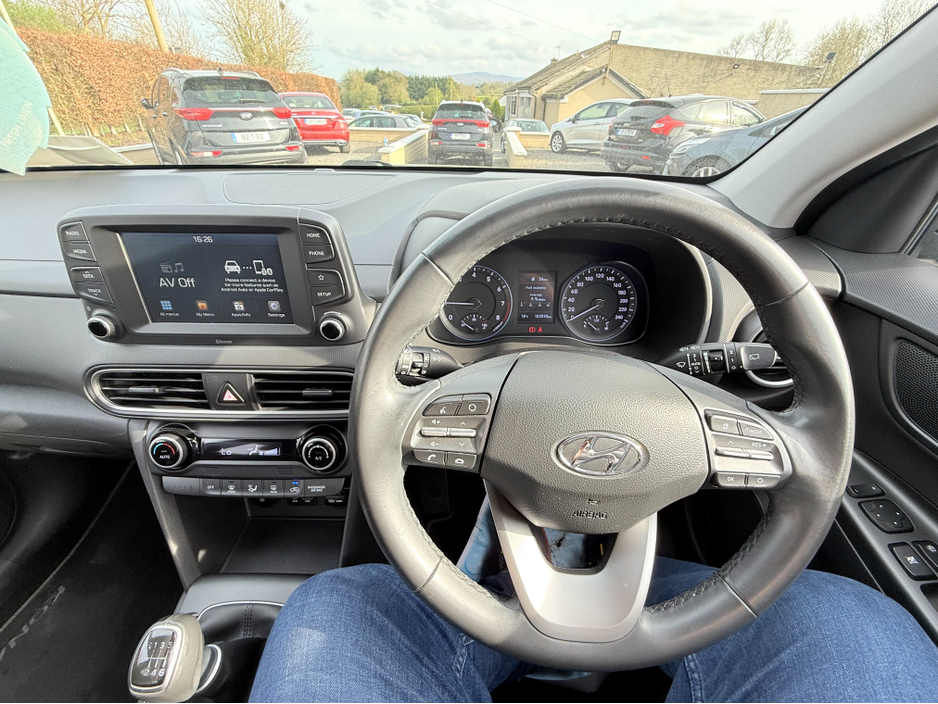 2019 Hyundai Kona - image 12