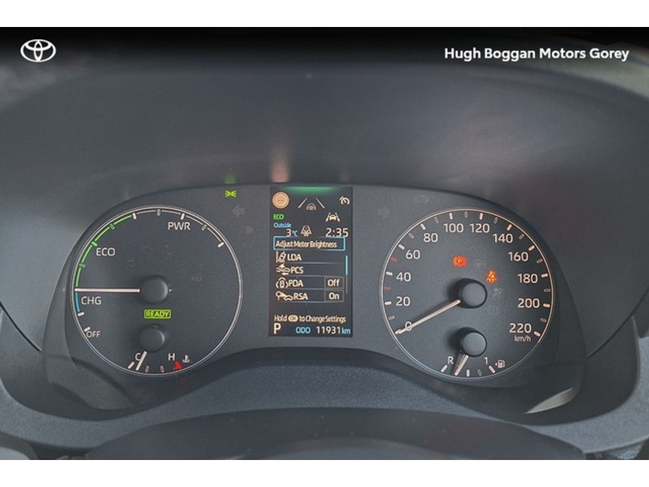 2025 Toyota Yaris YARIS HYBRID 1.5 LUNA