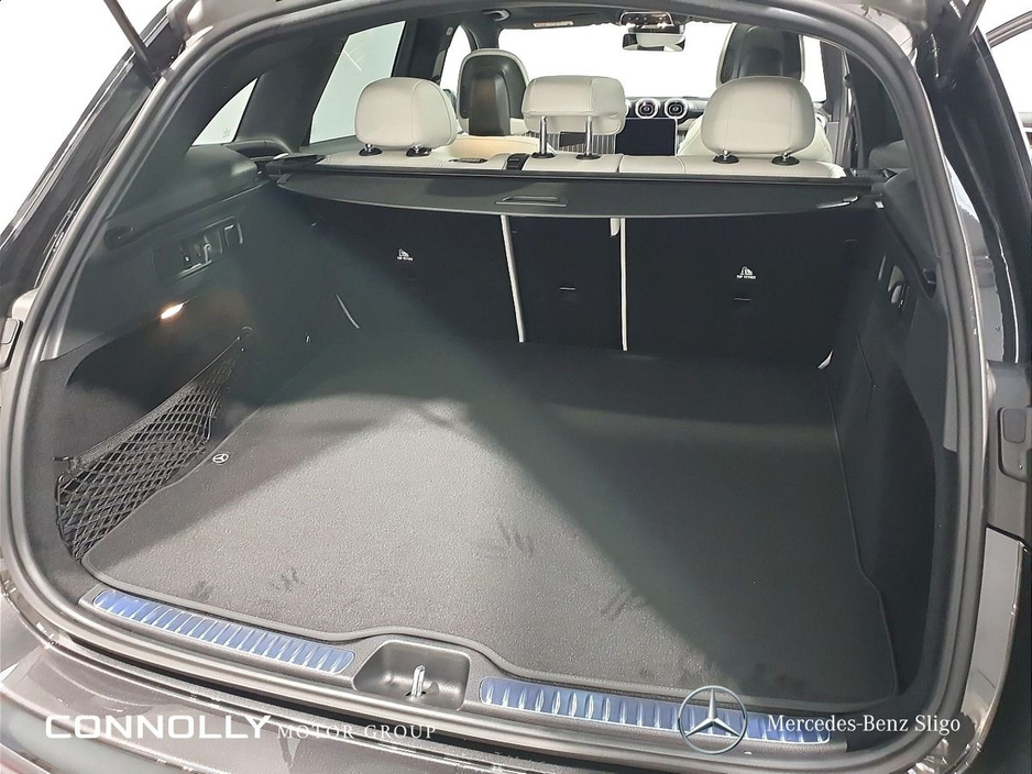 2026 Mercedes-Benz GLC Class - image 8