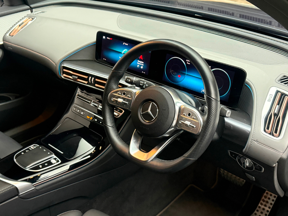 2023 Mercedes-Benz EQC - image 10