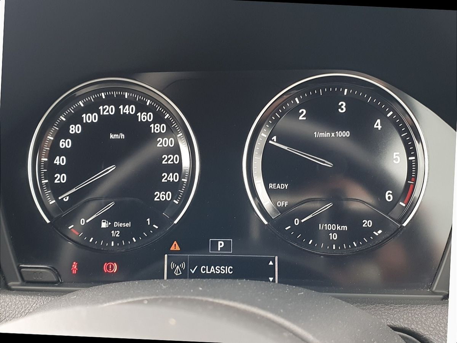 2019 BMW 1 Series - image 9