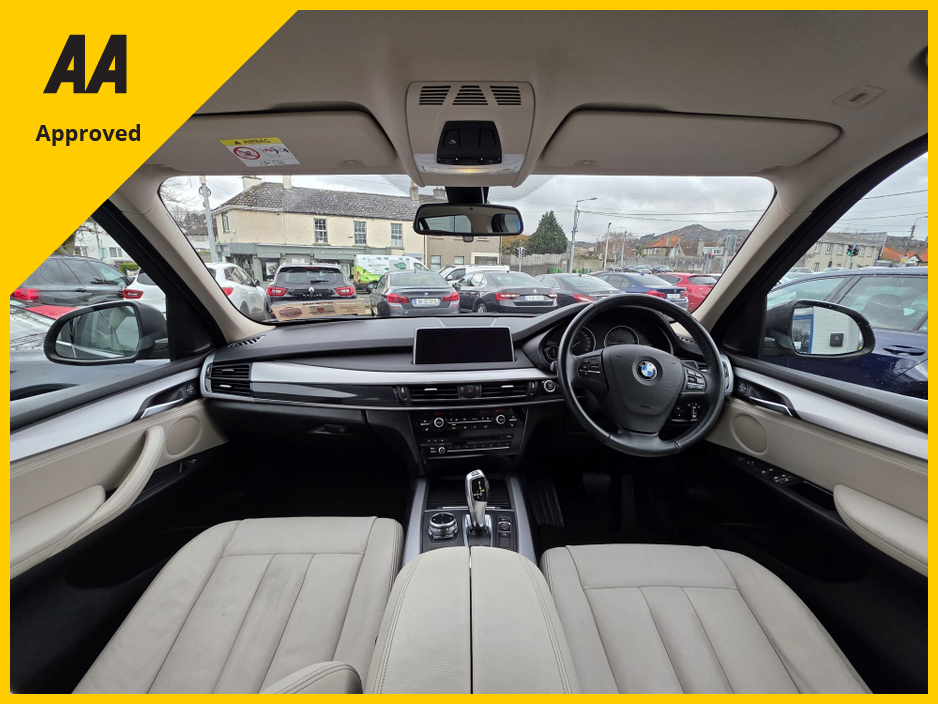 2014 BMW X5 - image 13