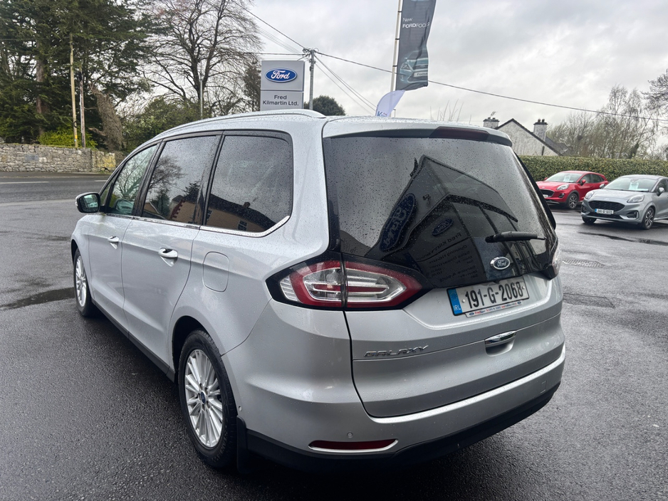 2019 Ford Galaxy - image 5