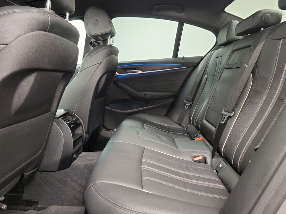 2022 BMW 5 Series 530e M Sport Saloon €39,975
