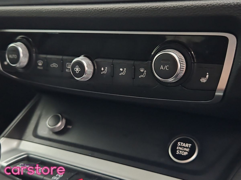 2021 Audi Q3 - image 21