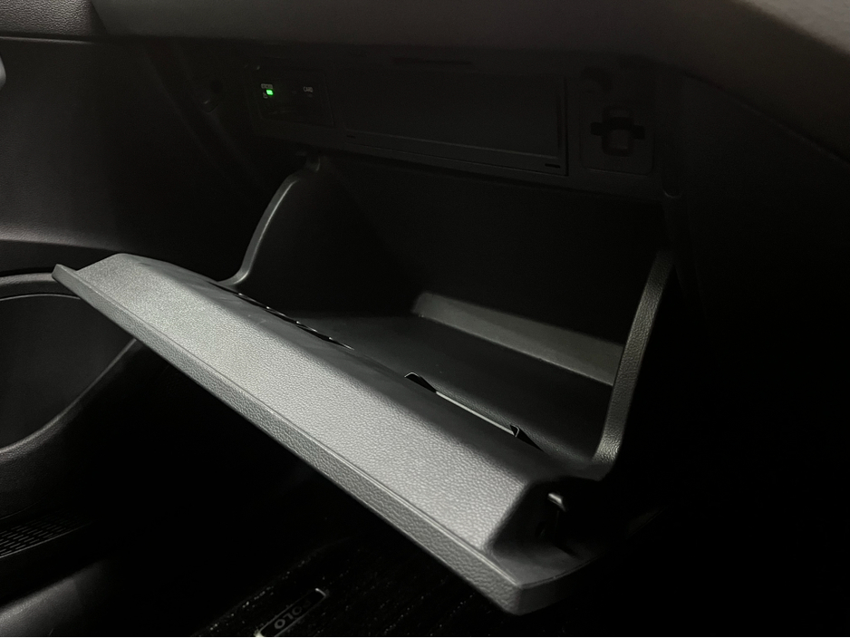 2021 Volkswagen Polo €19950 2021 VOLKSWAGEN POLO TSI COMFORT LINE 1.0 AUTOMATIC / CRUISE CONTROL / REVERSE CAMERA / APPLE CARPLAY AND MORE €19,950