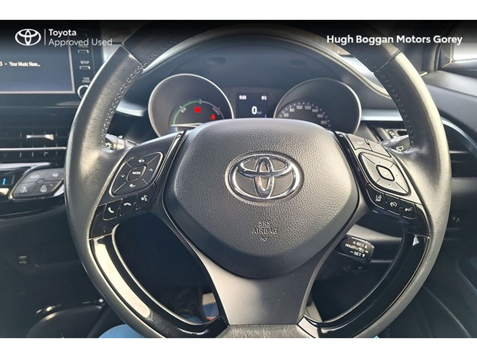 2022 Toyota C-HR - image 13