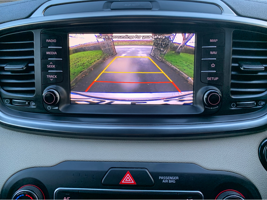 2019 Kia Sorento - image 11