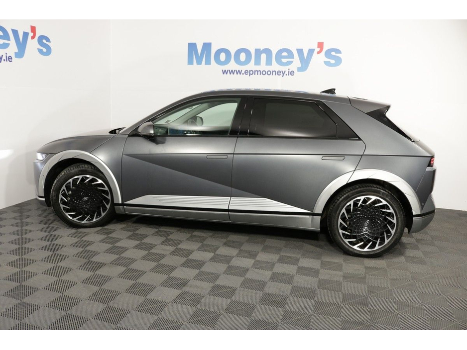2023 Hyundai Ioniq 5 - image 7