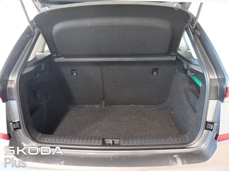 2022 Skoda Kamiq - image 10