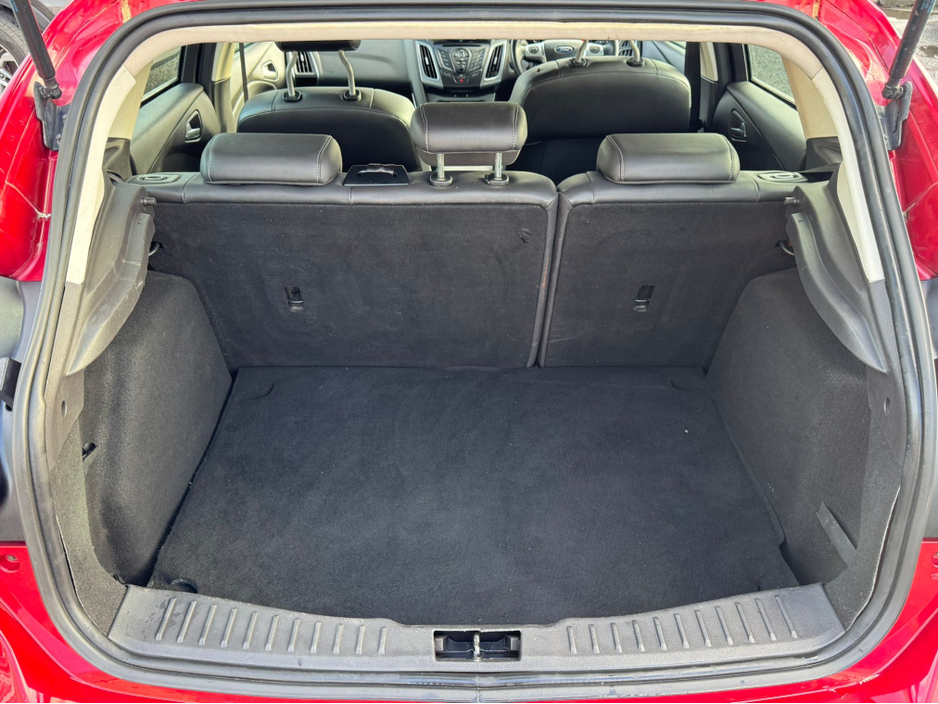 2011 Ford Focus 1.6 TOP SPEC NEW NCT €2,950