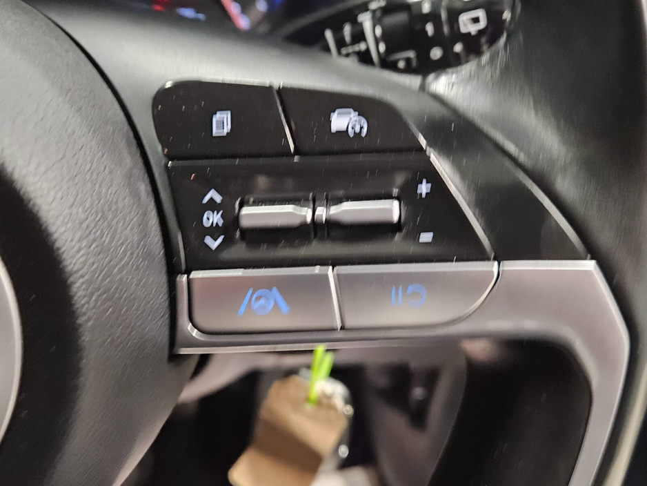 2021 Hyundai Tucson - image 10