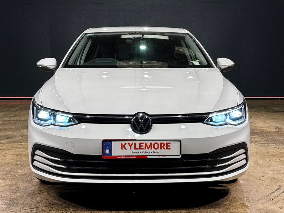2021 Volkswagen Golf - image 8