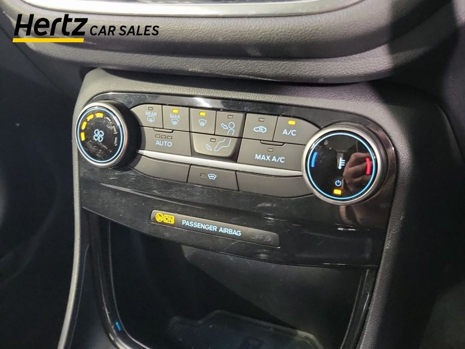 2023 Ford Puma - image 20