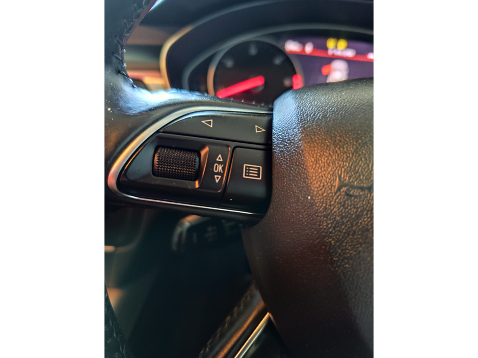 2015 Audi A6 - image 25