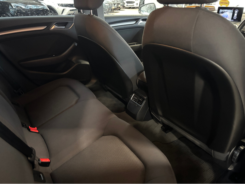 2019 Audi A3 - image 4