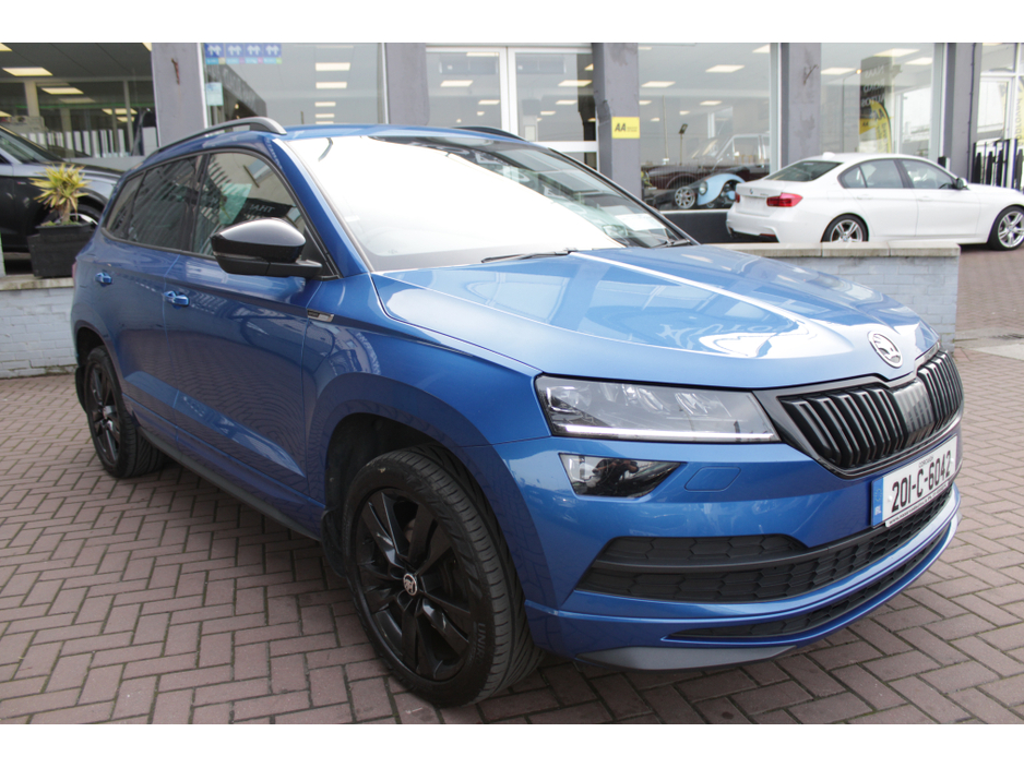 2020 Skoda Karoq - image 2