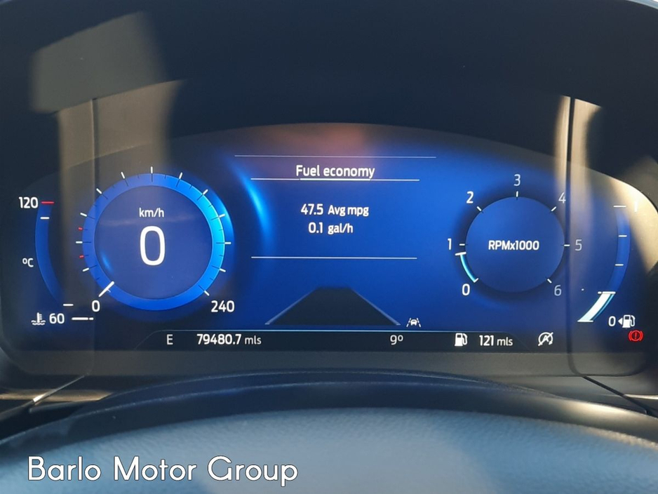 2021 Ford Kuga - image 16