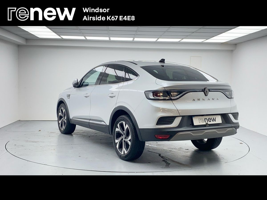 2024 Renault Arkana - image 2
