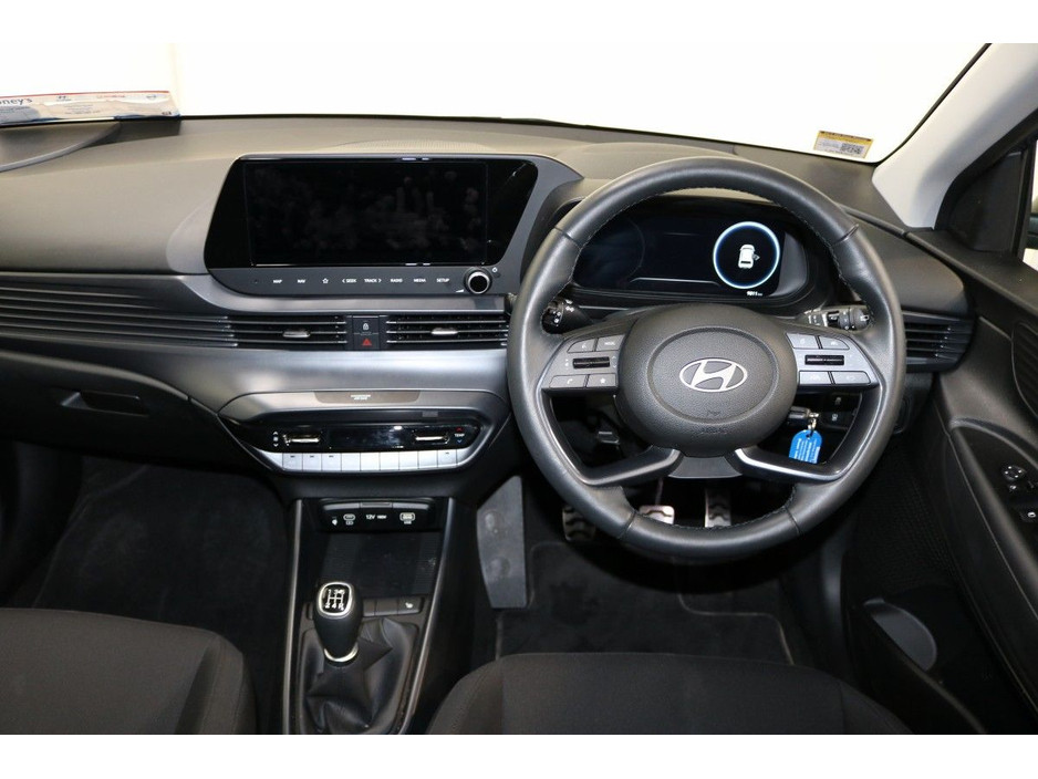 2024 Hyundai Bayon - image 10