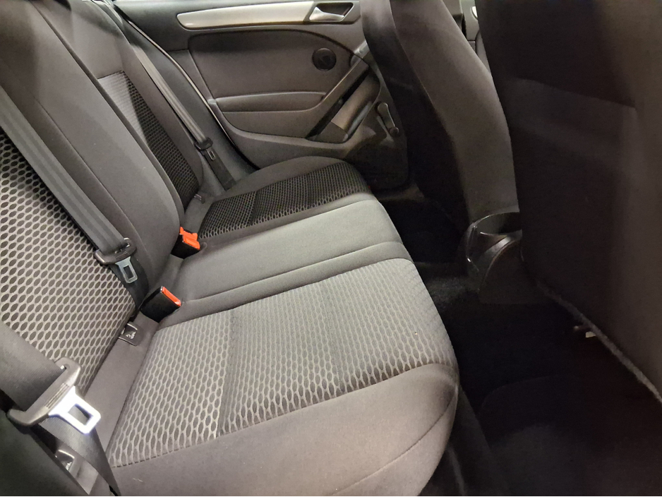 2010 Volkswagen Golf 1.2 TSI €5,995