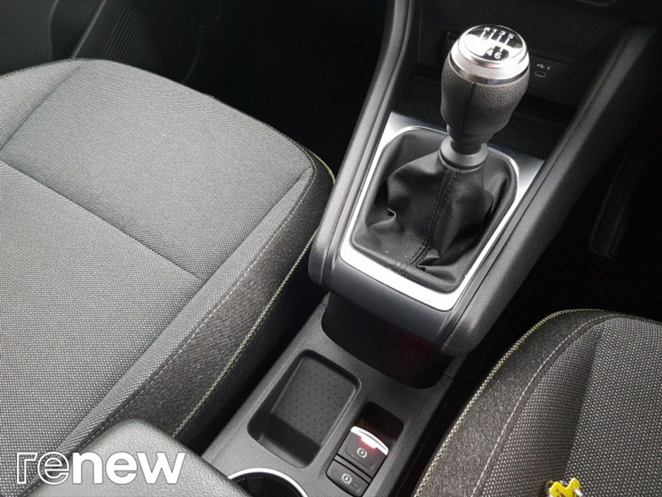 2024 Renault Captur - image 20