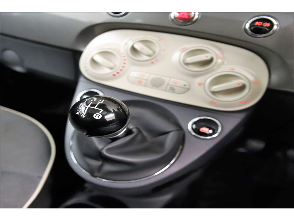 2017 Fiat 500 - image 22