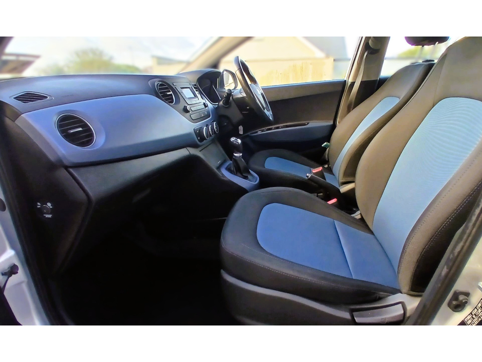 2019 Hyundai i10 DELUXE 4DR €11,750