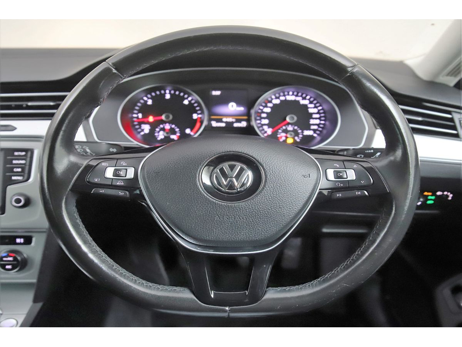2016 Volkswagen Passat 1.6 TDI COMFORTLINE 120BHP M6F 6SPD €13,890