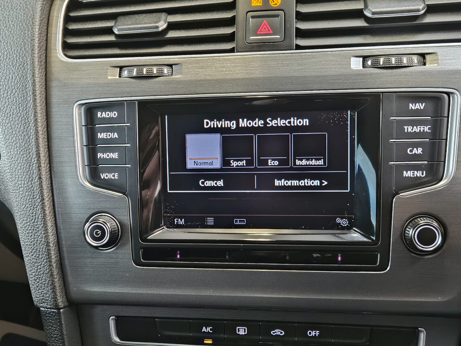 2013 Volkswagen Golf 1.6 TDI 105HP COMFORTLINE €7,950