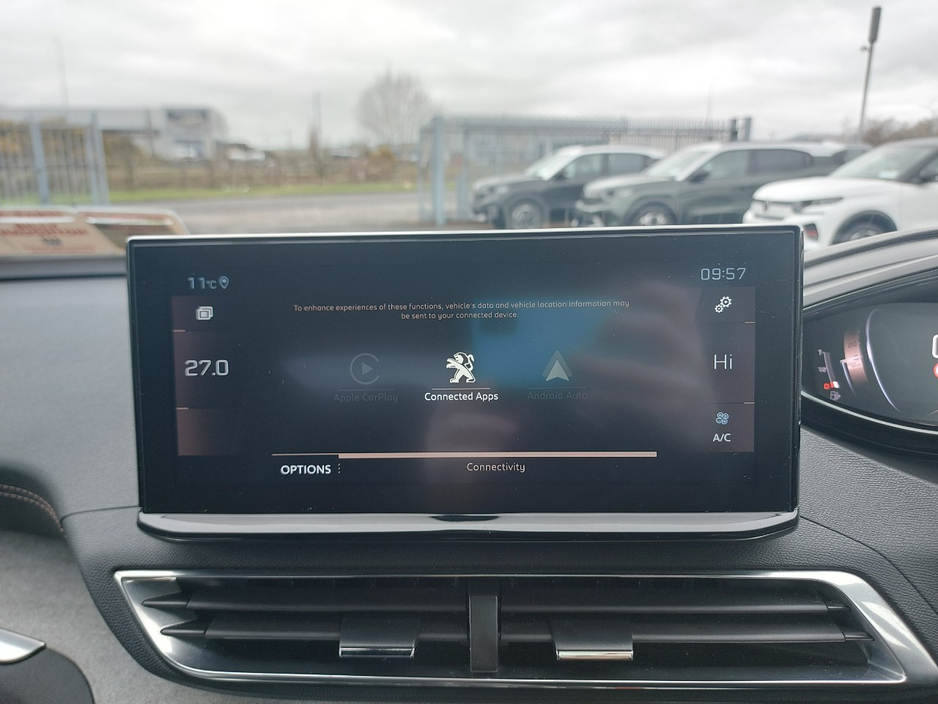 2021 Peugeot 3008 - image 18