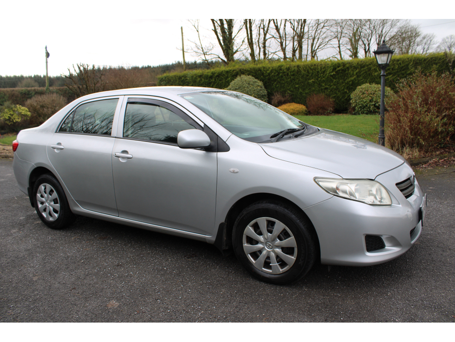 2008 Toyota Corolla - image 11