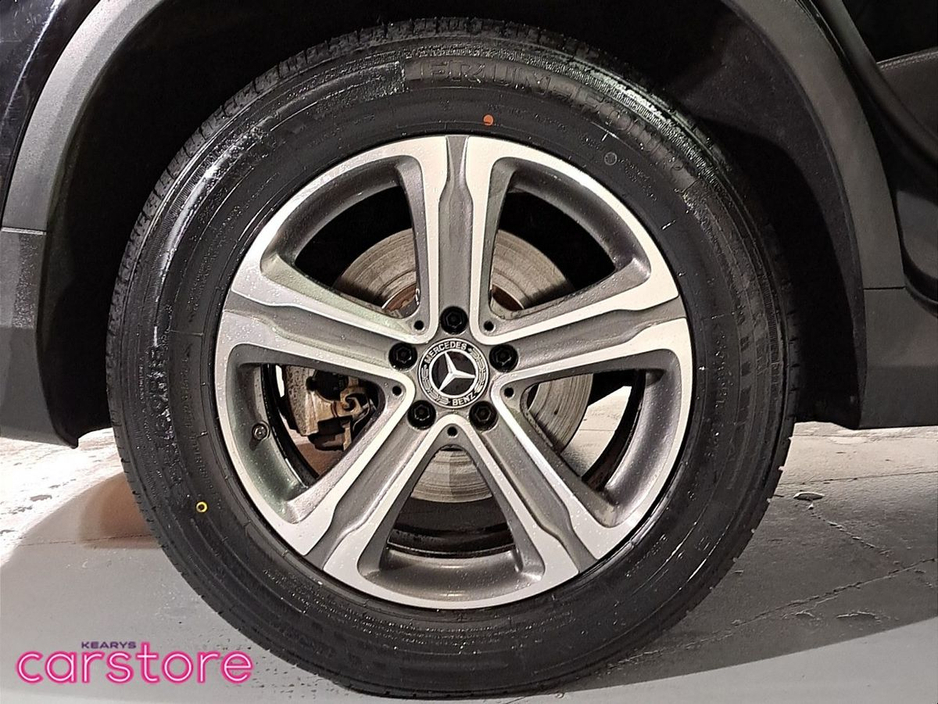 2017 Mercedes-Benz GLC Class - image 14