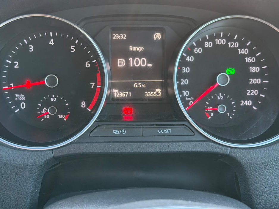 2015 Volkswagen Polo  €10,499