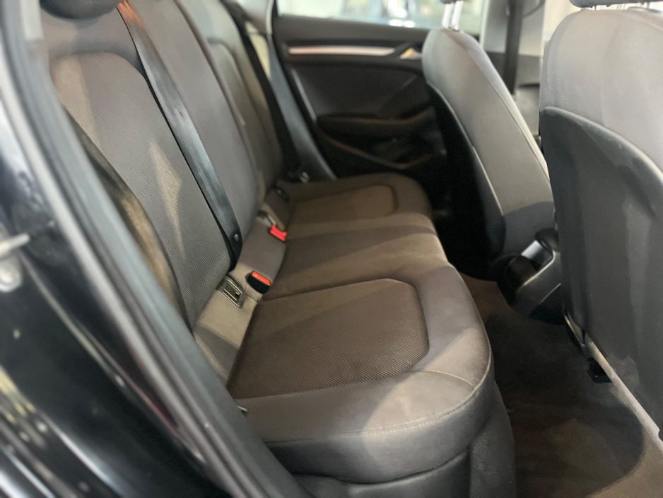 2018 Audi A3 - image 11