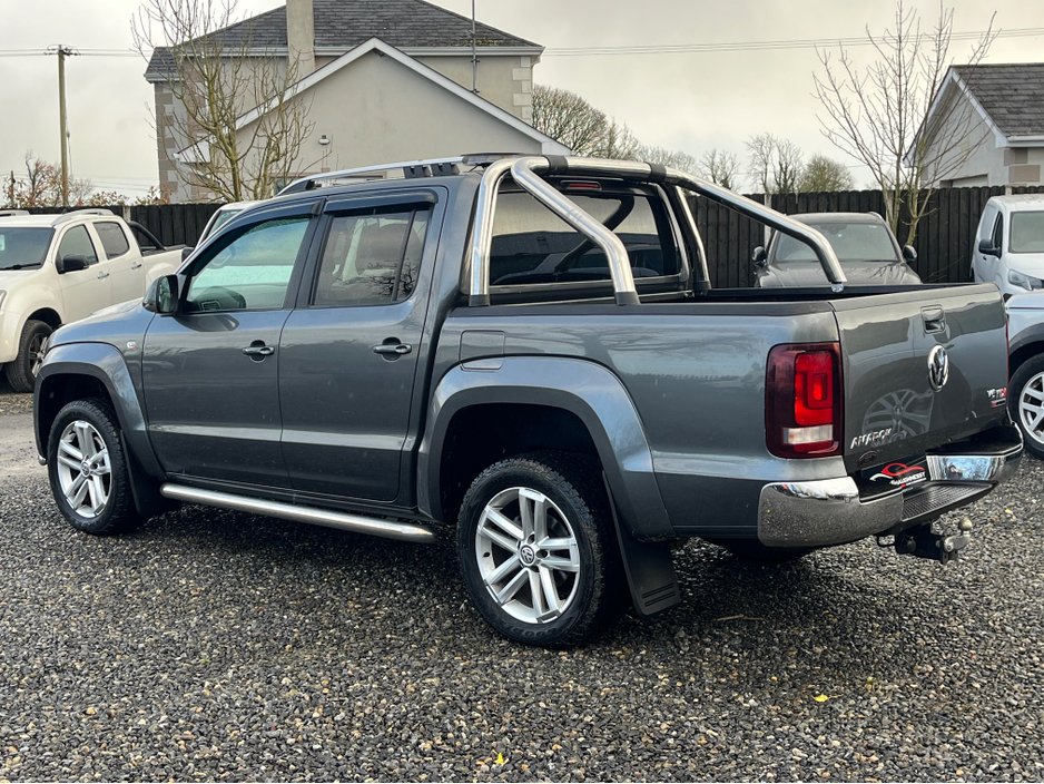 2017 Volkswagen Amarok - image 5