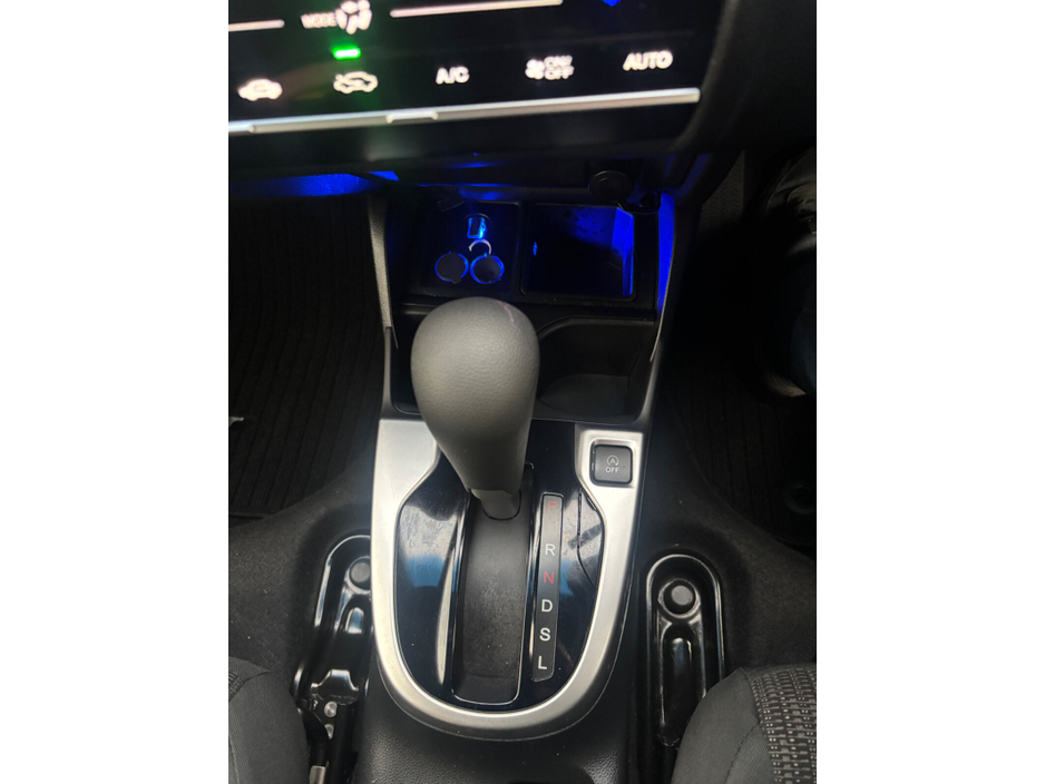 2017 Honda Fit  €11,950