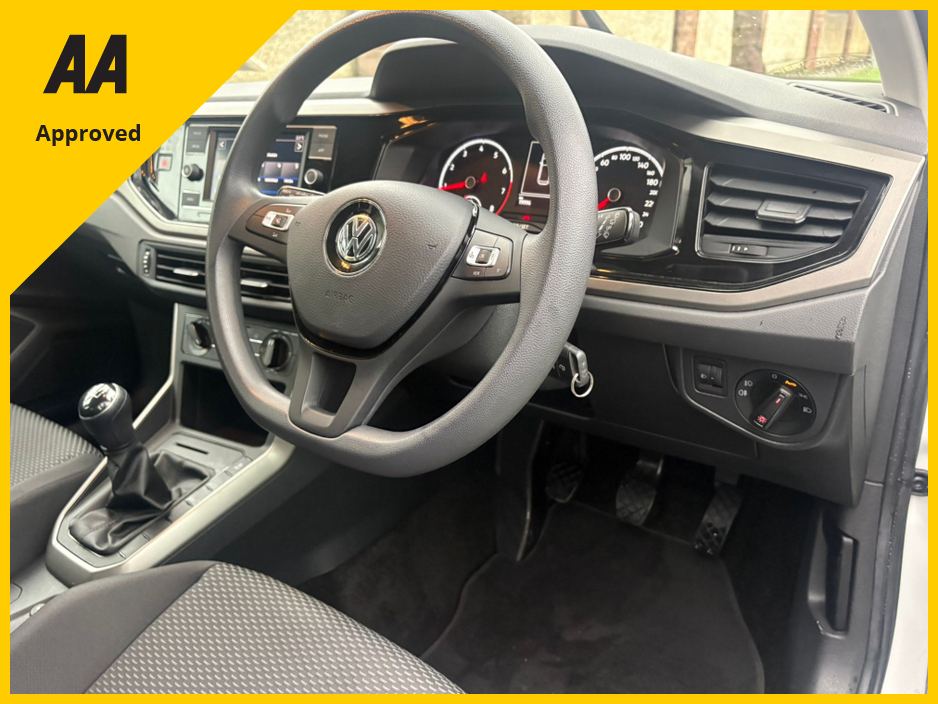 2020 Volkswagen Polo - image 10