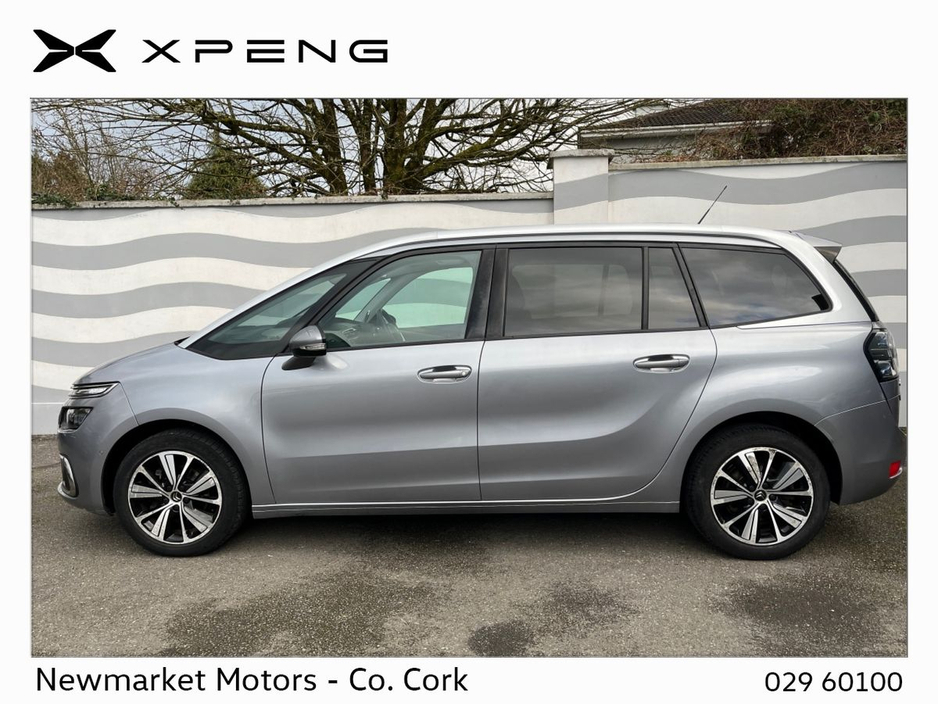 2019 Citroen C4 Picasso - image 5